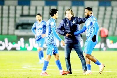 ساپینتو روی لبه تیغ سپاهان