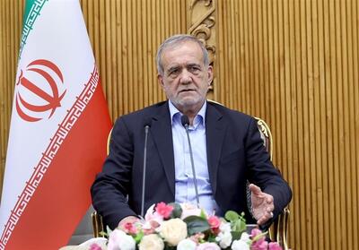 تجلیل رئیس جمهور از خدمات علمی و فرهنگی استاد مهدوی‌راد - تسنیم