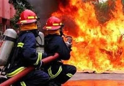 آتش‌سوزی گسترده در خیابان امام رضا (ع) مشهد - تسنیم