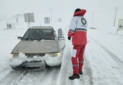 85 خودرو در محورهای برفی مازندران امدادرسانی شدند - تسنیم