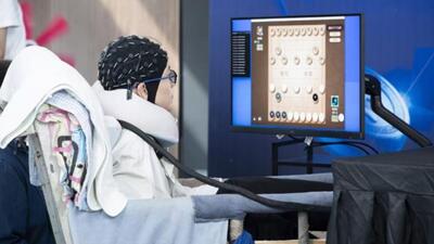  بیمار مبتلا به فلج مغزی با استفاده از رابط مغز و رایانه غیرتهاجمی شطرنج بازی کرد