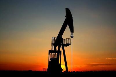 نفت آمریکا با ضرر وارد ۲۰۲۶ شد