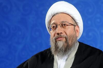 آملی لاریجانی: عده‌ای تحلیل می‌دهند که کشور در آستانه فروپاشی است؛ این سخنان خلاف واقع است