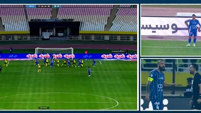 صحنه وار پنالتی روی فلاح در محوطه سپاهان