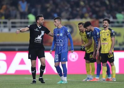 کارشناسی چهار صحنه جنجالی سپاهان - استقلال