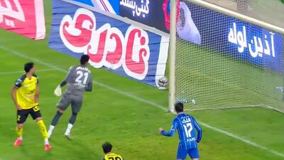 تیر سپاهان به لرزه در آمد!