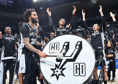 ۱۱ سه‌امتیازی برای تاریخ‌سازی شامپانی!