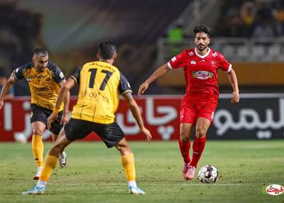 با گل‌های استقلال: مدافعان پرسپولیس در صدر!