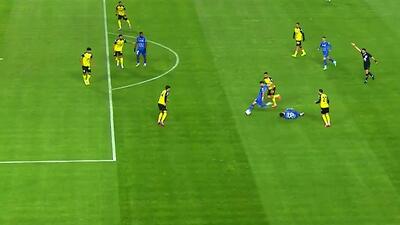 شوت سرکش گودرزی که حسینی دفع کرد