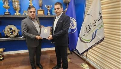 عموزاده: زلف همه تیم‌های استقلال به موفقیت فوتبال گرده خورده است