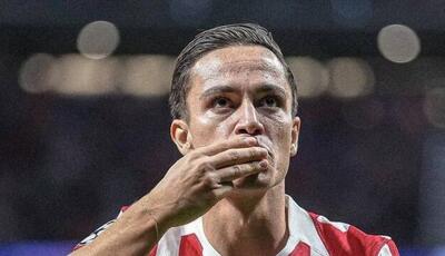 مهاجم ایتالیایی در آستانه پوشیدن پیراهن رم