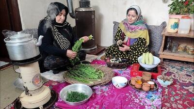  آشپزی روستایی در ایران؛ پخت کشک بادمجان سنتی در هوای برفی