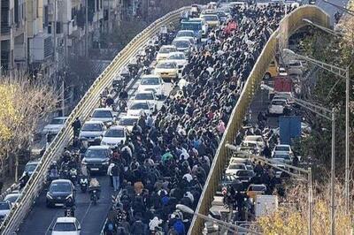 تجمع ها و ناآرامی ها: بازداشت 30 نفر در ملارد تهران / دستگیری تعدادی در لرستان / بازداشت 7 نفر در کرمانشاه / تجمع در اصفهان