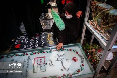 حضور باشکوه زائران در مسیر مزار شهید سلیمانی
