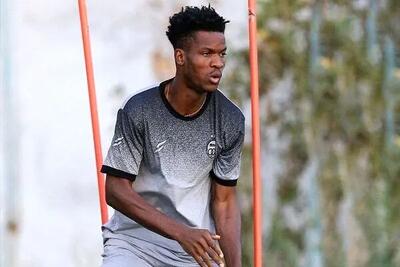 دیدیه اندونگ با استقلال دو ساله تمدید کرد؛ از شایعه فسخ تا ماندگاری