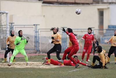 زنان پرسپولیس باز هم نبردند؛ کامبک لحظه آخری گل‌گهر مقابل ملوان