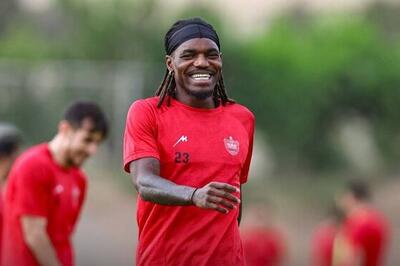 احتمال جدایی بیفوما از پرسپولیس