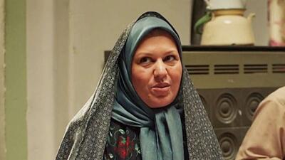  تصویری زیبا از گیتی قاسمی در لباس سنتی در نمایشگاه صنایع دستی کشور امارات