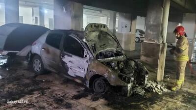  حریق خودروها در پارکینگ مجتمع مسکونی منطقه کیانمهر؛ ۶۵ نفر از ساکنان توسط آتش نشانان نجات یافتند