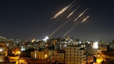 درباره ایران اظهار نظر نکنید