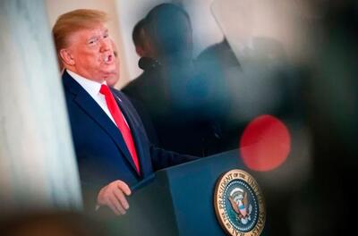 استاندارد دوگانه ترامپ؛ سرکوب در خانه، ژست حمایت در جهان - ایران ویو 24