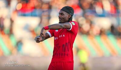 شوک اوسمار به وینگر پرسپولیس/ تیوی بیفوما هم در لیست خروج