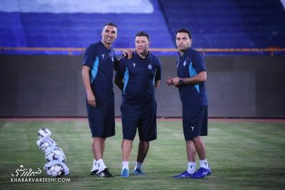 حمله به ساپینتو: پیام دادی حالا به فکر خوش رقصی هستی/ دیگه کسی از ۱۰۰ کیلومتری استقلال هم رد نمی‌شه