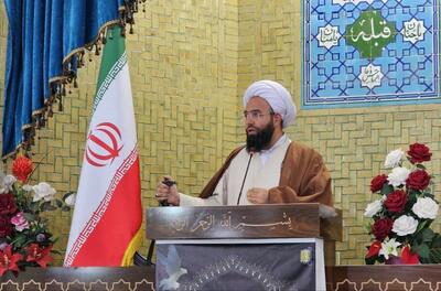  راثی: علی(ع) حقیقتی است که علم، شجاعت و عدالت در او به اوج رسید