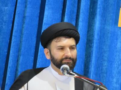  امام جمعه گراش: معترضان مسیر خود را از اغتشاشگران جدا کنند