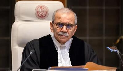 نخست‌وزیر لبنان: هیچ کس نمی‌خواهد سلاح‌های حزب‌الله را به دریا بریزد