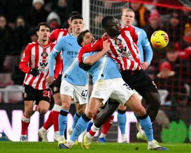 توقف لیورپول و منچسترسیتی در اولین روز سال نو - پارس فوتبال