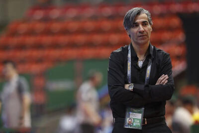 وحید شمسایی: عادل فردوسی‌پور را دوست دارم؛ اگر آن کار ریا بود، خدا به کمرم بزند - پارس فوتبال