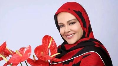 عکس/ نکاهی به مانتو مجلسی خوش رنگ با طراح ایرانی بهاره رهنما بازیگر خوش استایل ایرانی/ حفظ اصالت یعنی این