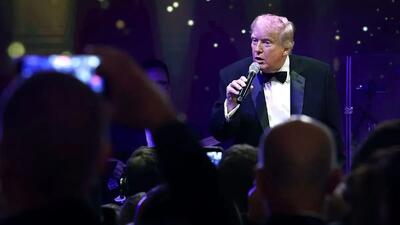 ترامپ : بدنم کبود شده چون آسپرین زیاد می خورم