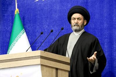 خطیب نماز جمعه اردبیل: تذکر اهل بازار به دولت، تلاش مضاعف دولتمردان را می‌طلبد
