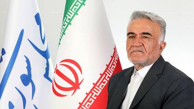 عضو کمیسیون بهداشت مجلس: با تصمیم‌های مقطعی نمی‌توان ثبات بازار دارو را حفظ کرد