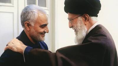 پنجره متفاوتی به چند حضور شهید حاج قاسم سلیمانی در برخی دیدار‌ها و برنامه‌های خاطره‌انگیز با رهبر انقلاب + فیلم