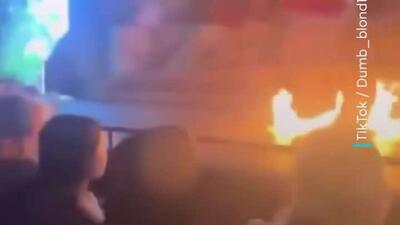  در جریان نمایش حماسی ایندیانا جونز در استودیوهای هالیوود دیزنی در دیزنی ورلد در فلوریدا، یک کارگر در اثر خروج یک تخته سنگ بزرگ از ریل مجروح شد