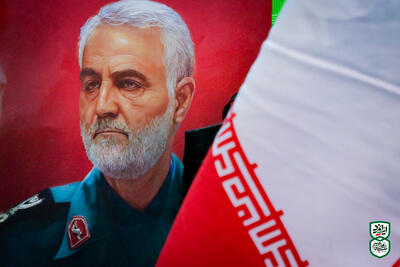  تجدید بیعت در شبستان مصلی؛ روایتی از داغی که سرد نمی‌شود