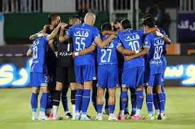 رهبر دفاع استقلال، نفوذی از آب درآمد!