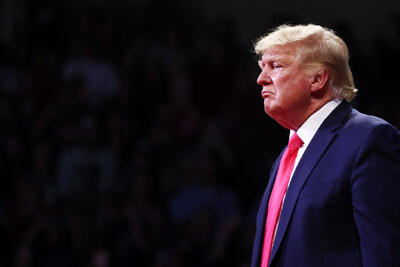 ترامپ: مادورو و همسرش دستگیر شدند