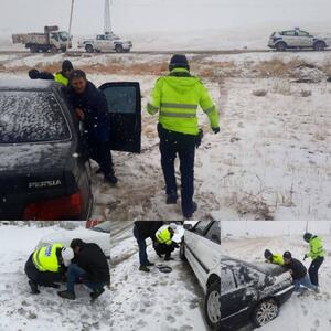  تمامی محورهای مواصلاتی اردبیل برفی و لغزنده است/ انسداد محور خلخال–پونل تا اطلاع ثانوی