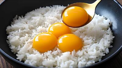  دستور پخت یه شام شاهانه فقط با دو تا تخم مرغ و کمی برنج!