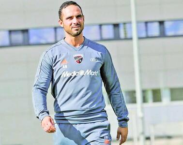 خداحافظی سرمربی ایرانی بوندسلیگا: همبرگر می‌فروشم!