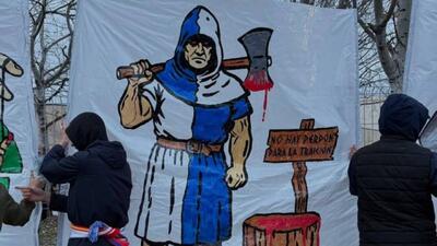 بنر جنجالی هواداران اسپانیول علیه دروازه‌بان بارسلونا