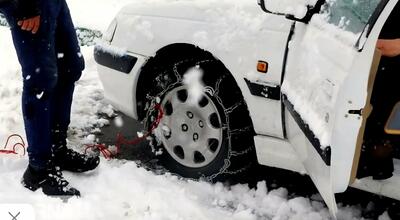  بارش سنگین برف در ارتفاعات هراز؛ تردد تنها با زنجیرچرخ ممکن است