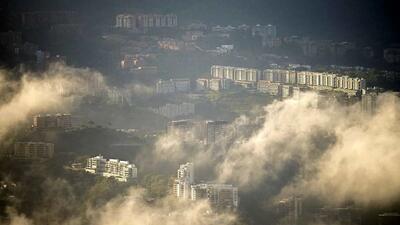  پایتخت ونزوئلا در شوک؛ بمباران منازل رئیس‌جمهور و وزیر دفاع در کاراکاس همزمان با پرواز بالگردهای آمریکایی+ ویدئو