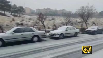  بارش برف شمال تهران را سفید پوش کرد + فیلم