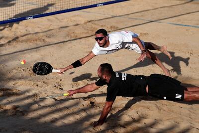 قهرمانی بنده‌نژاد و جوینده در BT50 تنیس ساحلی