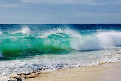  افزایش باد و مواج شدن خلیج فارس در سواحل هرمزگان